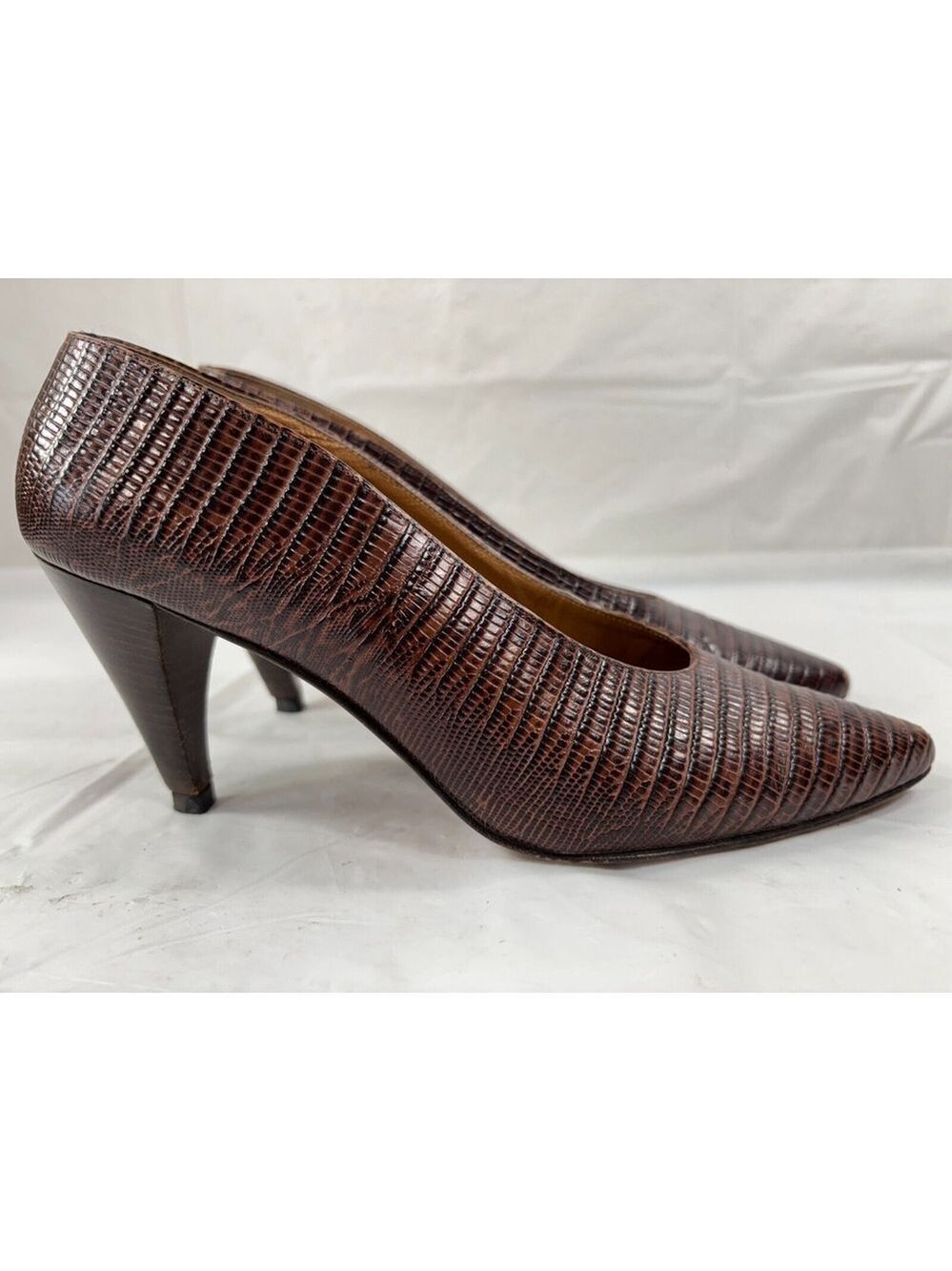 Ellen Tracy Made in Italy Leather Slip On Heels 7 brown - Picture 9 of 11